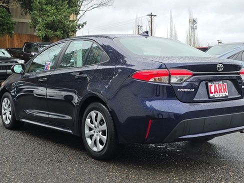 Used 2022 Toyota Corolla LE image 5