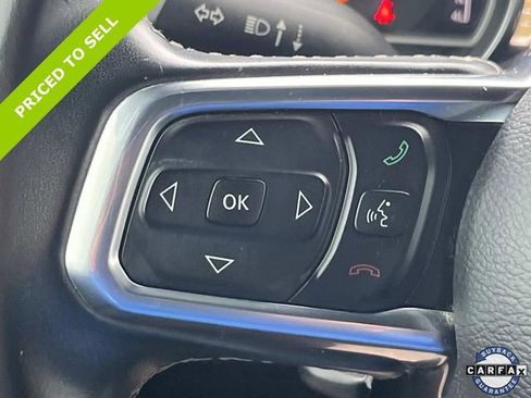 Used 2018 Jeep Wrangler Unlimited Sahara image 26