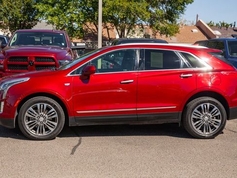 Used 2018 Cadillac XT5 Premium Luxury image 8