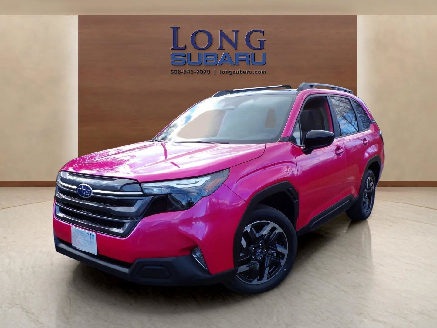 Used 2025 Subaru Forester Premium AWD/4WD image 1