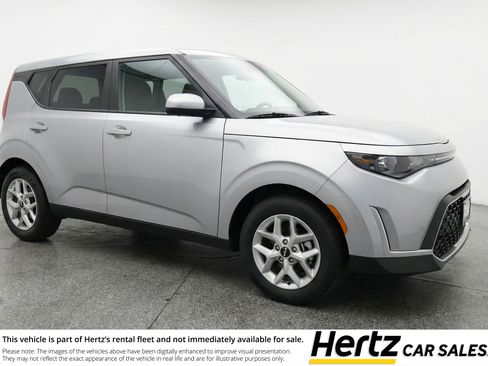 Used 2025 Kia Soul LX w/ LX Technology Package image 1