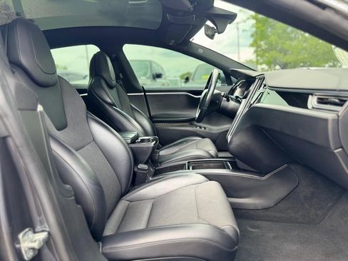 Used 2018 Tesla Model S 75D AWD/4WD image 25