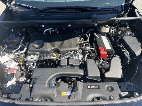 Used 2024 Toyota RAV4 LE image 29