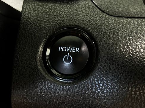 Certified 2025 Toyota Camry LE image 18