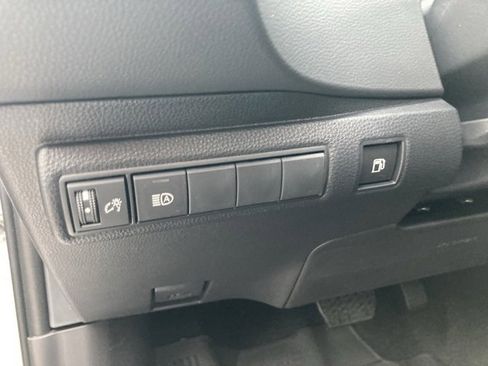 New 2026 Toyota Corolla LE image 16