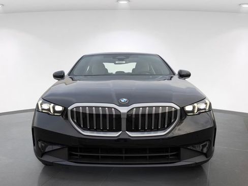 New 2026 BMW 530i xDrive w/ Premium Package image 13