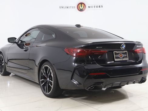 Used 2025 BMW 440i xDrive Coupe w/ Premium Package AWD/4WD image 4