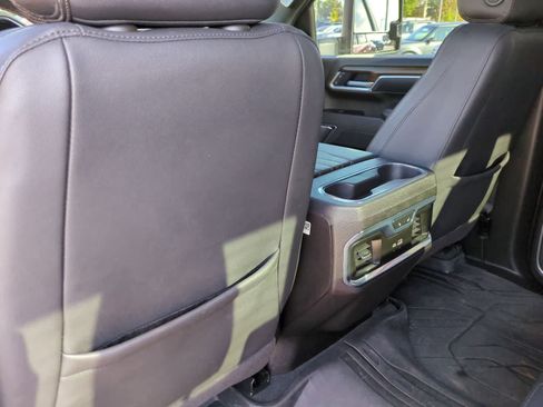 Used 2025 Chevrolet Silverado 3500 High Country w/ High Country Premium Package AWD/4WD image 18