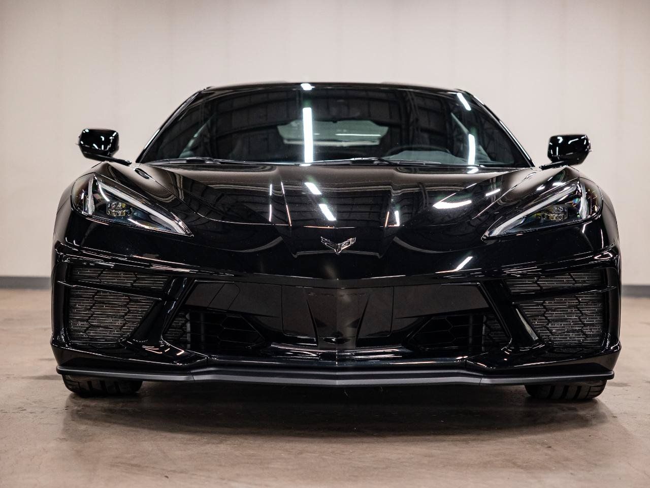 Used 2023 Chevrolet Corvette Stingray Coupe w/ Z51 Performance Package RWD image 7
