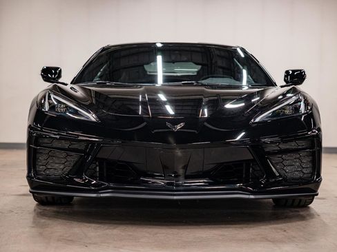 Used 2023 Chevrolet Corvette Stingray Coupe w/ Z51 Performance Package RWD image 7