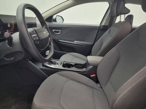Used 2025 Kia K4 FWD image 17