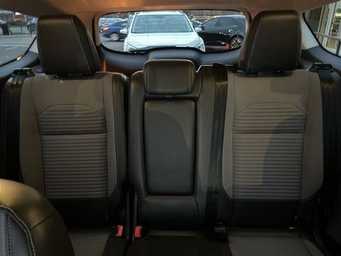 Used 2017 Ford Escape Titanium image 23