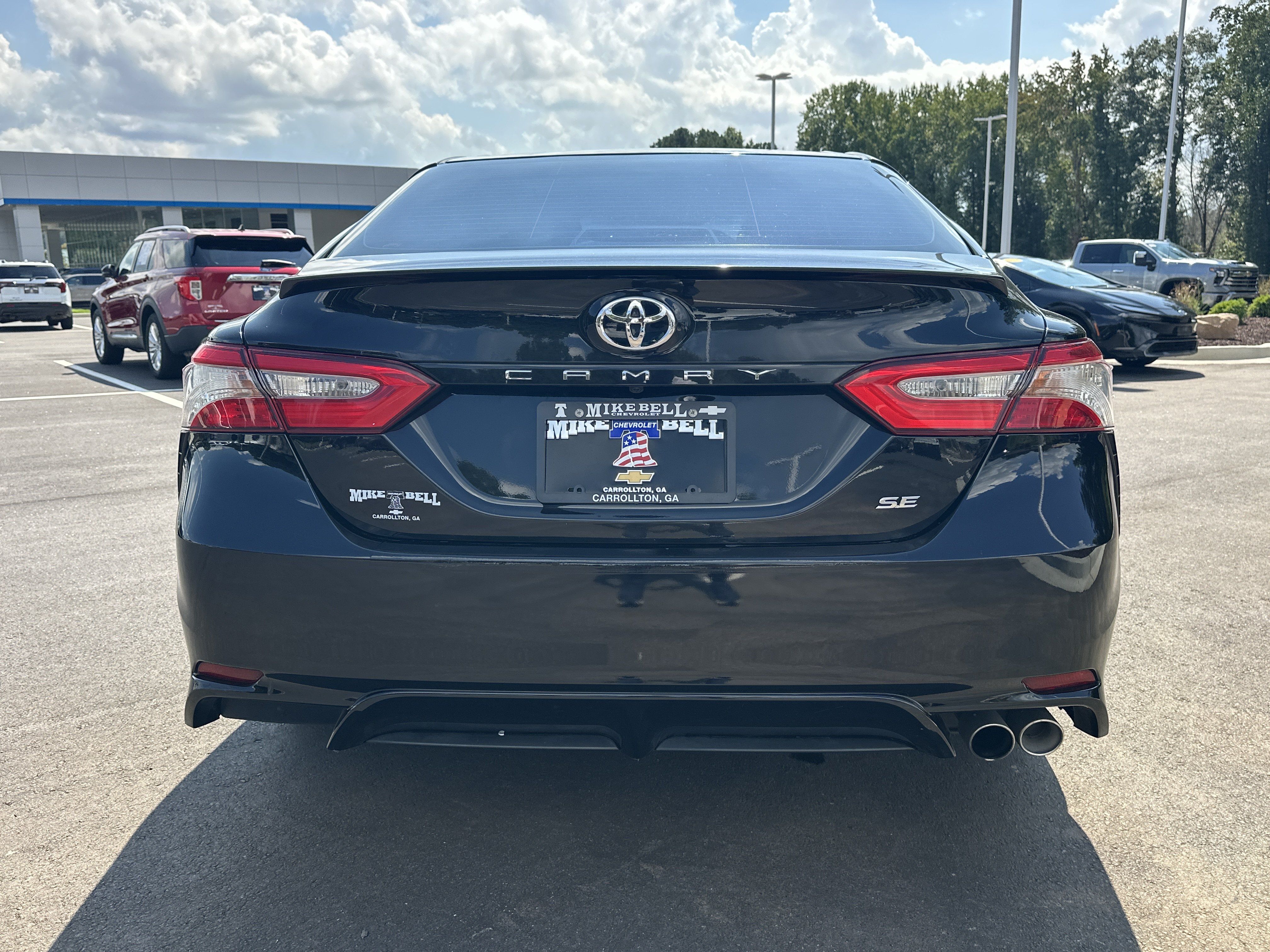 Used 2018 Toyota Camry SE FWD image 7