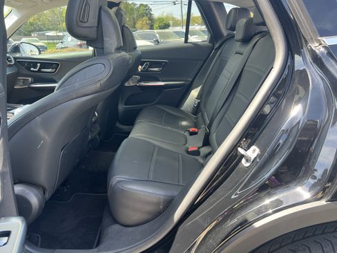 Certified 2023 Mercedes-Benz GLC 300 4MATIC image 33