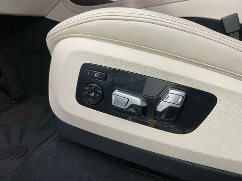 Certified 2024 BMW X7 xDrive40i image 20