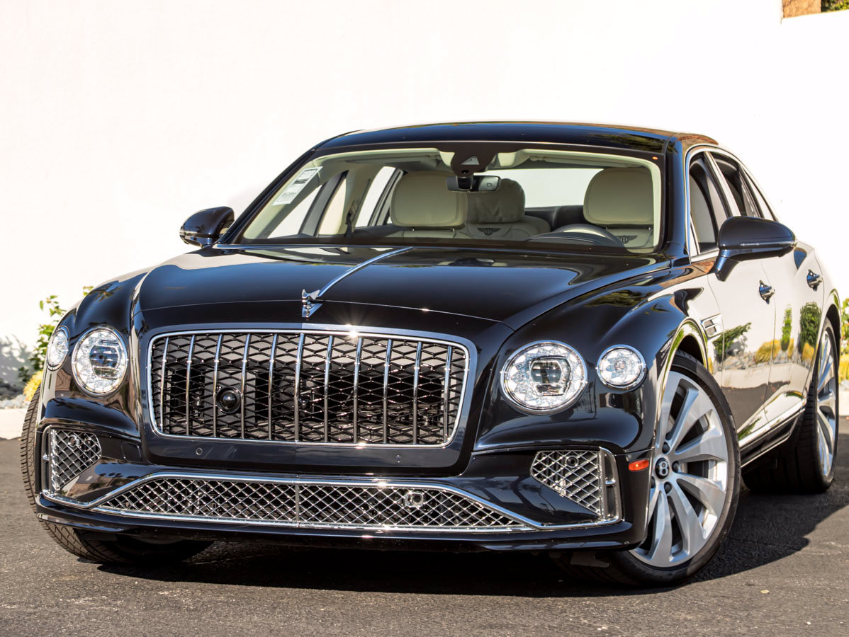 Used 2026 Bentley Flying Spur Azure AWD/4WD image 7