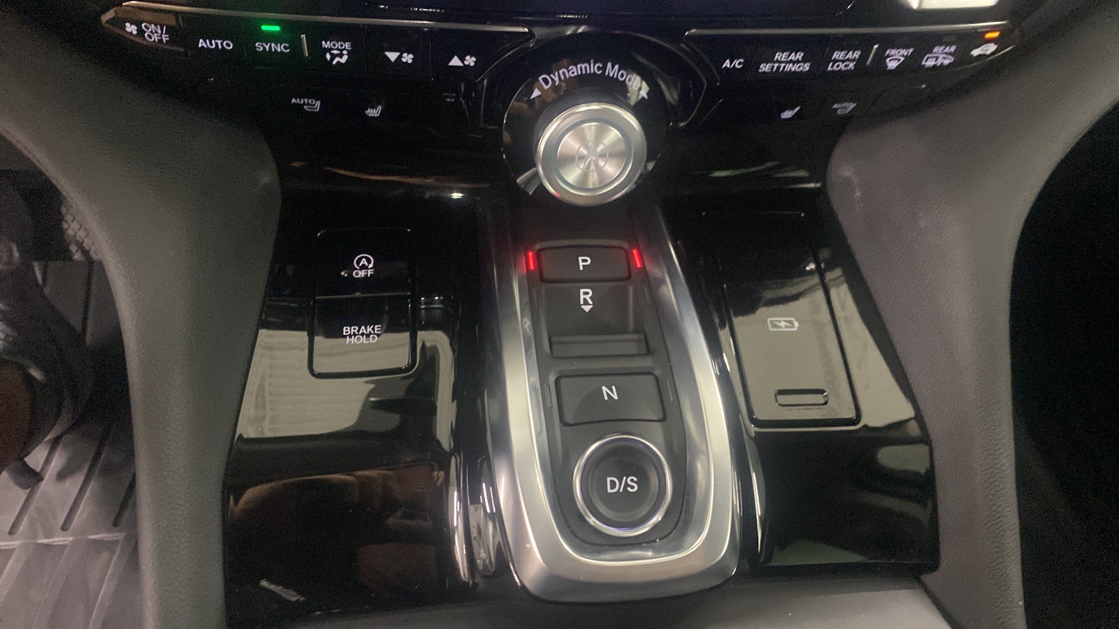 Used 2026 Acura MDX FWD image 23