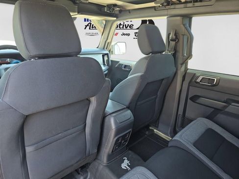 Used 2025 Ford Bronco Big Bend AWD/4WD image 12