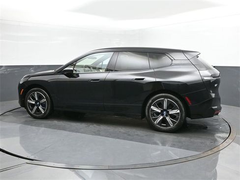 New 2025 BMW iX xDrive50 image 5