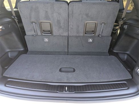 New 2025 Jeep Grand Cherokee L Laredo image 28