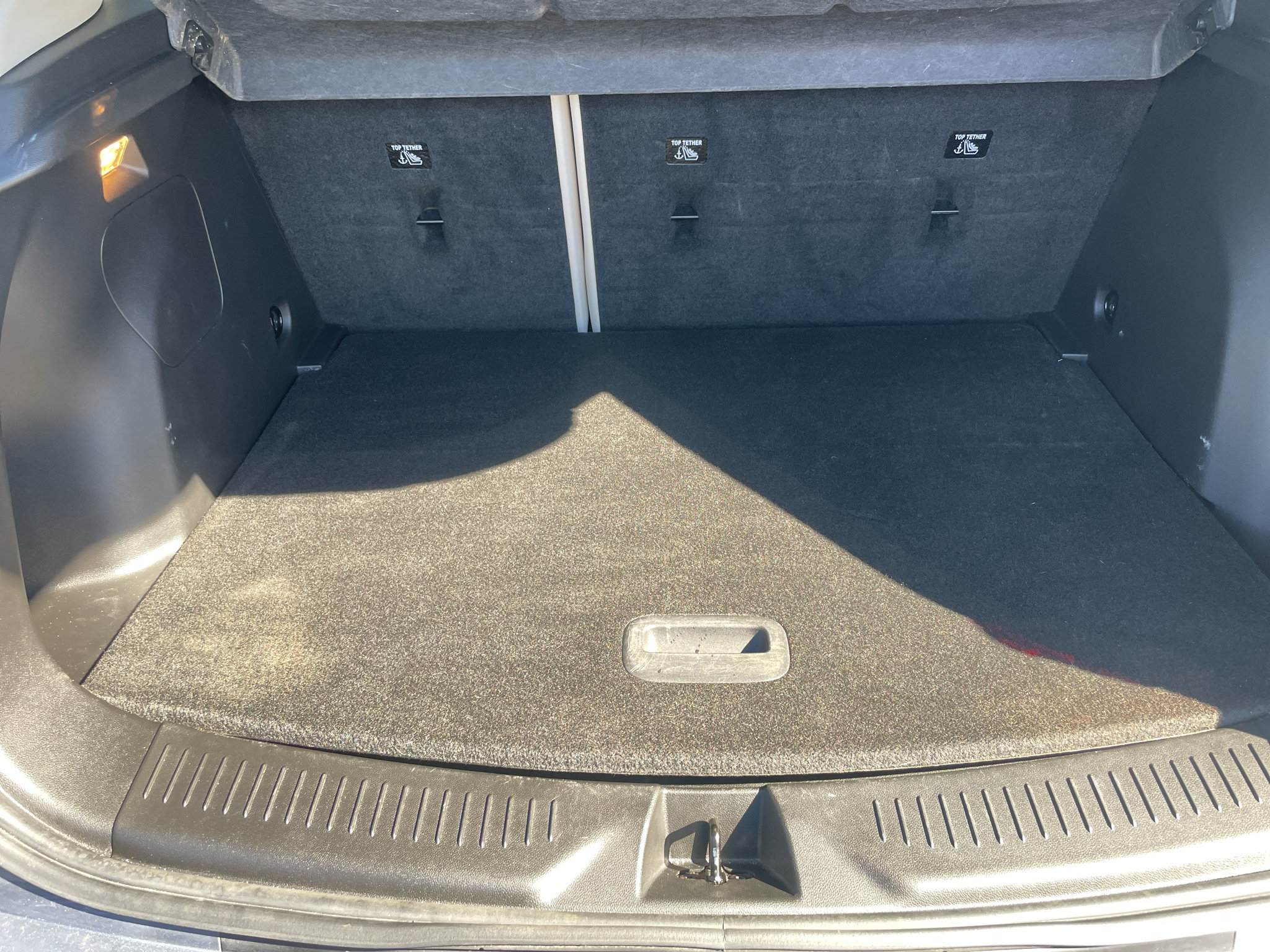 Certified 2020 Buick Encore GX Preferred w/ Cold Weather Comfort Package FWD image 9