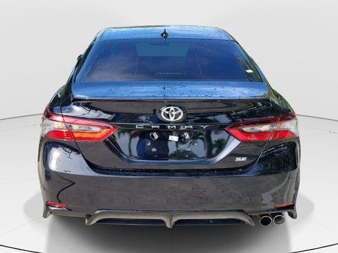 Used 2024 Toyota Camry SE w/ Convenience Package FWD image 6