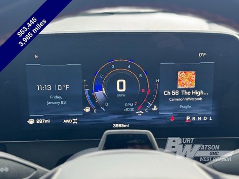 Used 2026 Chevrolet Traverse RS image 19