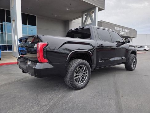 Used 2022 Toyota Tundra Platinum image 6