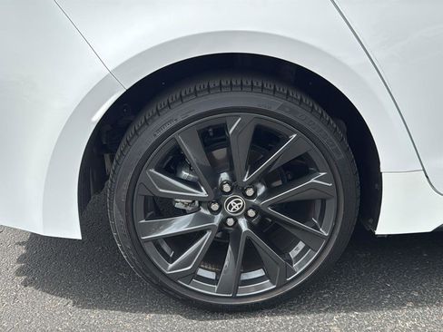Used 2025 Toyota Corolla SE image 9