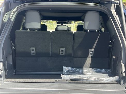 New 2025 Ford Expedition Platinum w/ Stealth Performance Package image 22