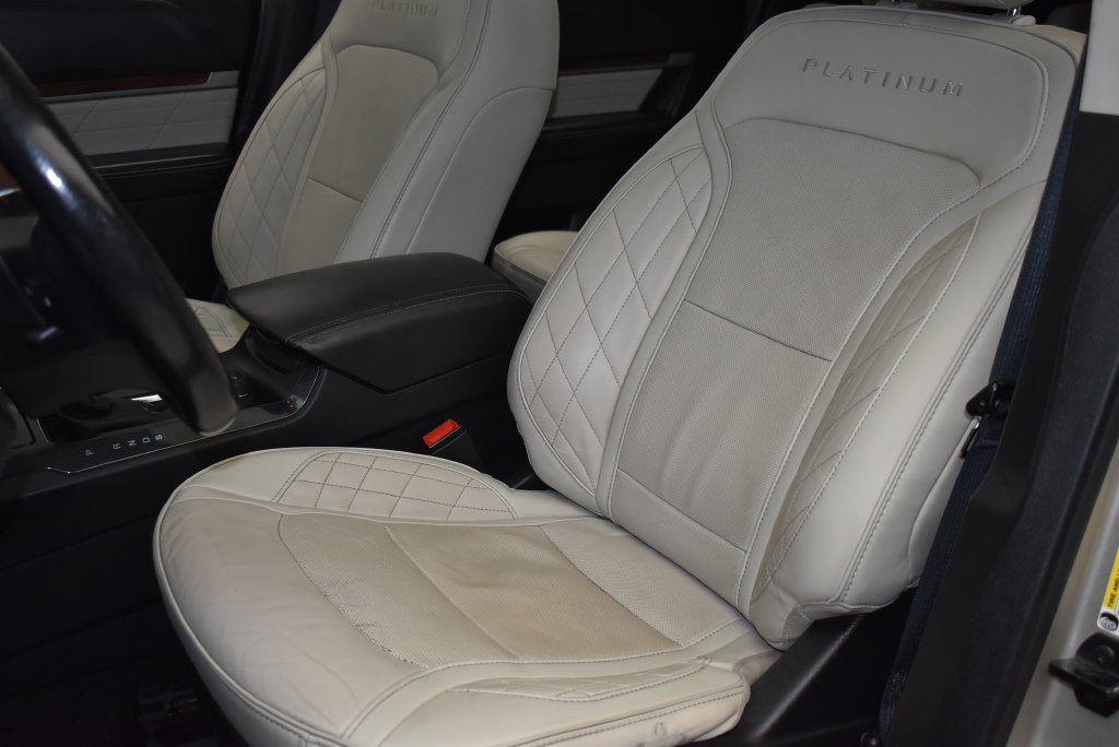 Used 2017 Ford Explorer Platinum AWD/4WD image 11