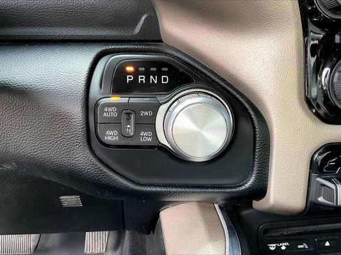 Certified 2019 RAM 1500 Laramie image 31