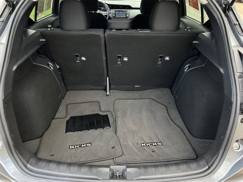 Certified 2021 Nissan Kicks S image 26