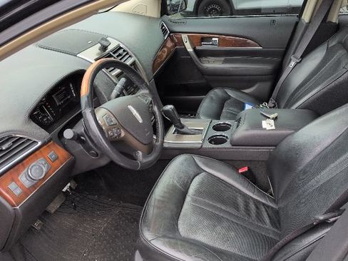 Used 2013 Lincoln MKX AWD image 17