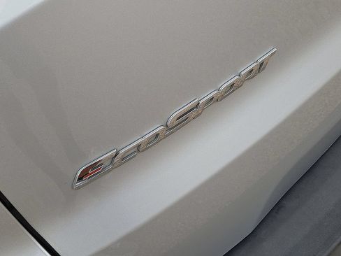 Used 2021 Ford EcoSport Titanium AWD/4WD image 11
