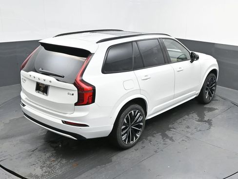 New 2026 Volvo XC90 B6 Ultra w/ Lounge Package AWD/4WD image 26