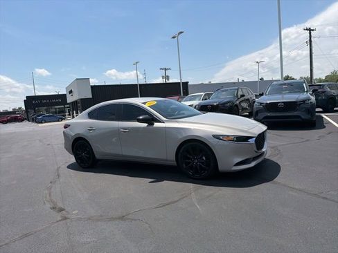 Used 2025 MAZDA MAZDA3 s FWD image 3