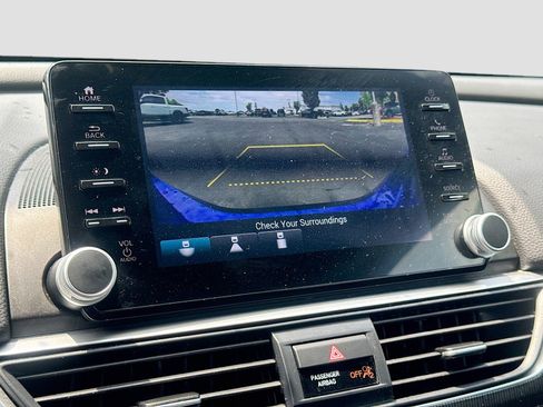 Used 2022 Honda Accord Sport image 13