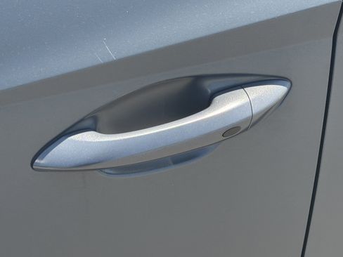 Certified 2025 Hyundai Tucson SE FWD image 30