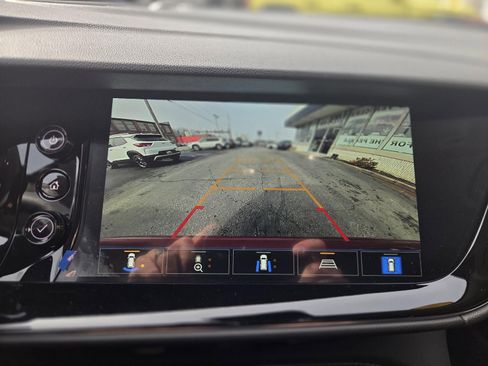 Certified 2023 Buick Envision Avenir image 50