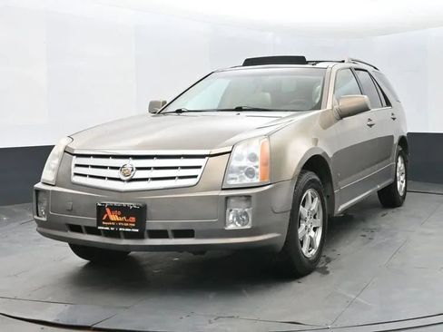 Used 2007 Cadillac SRX w/ Premium Seating Package image 1