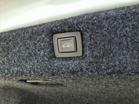 Used 2018 Cadillac CT6 Premium Luxury w/ Super Cruise Package image 36