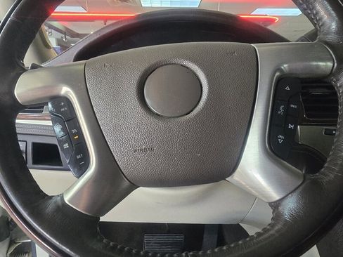 Used 2012 Cadillac Escalade Platinum image 28