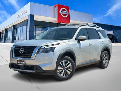 New 2025 Nissan Pathfinder SL