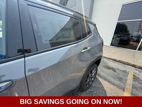 New 2026 Jeep Compass Limited w/ Sun, Sound & Navigation Group AWD/4WD image 35