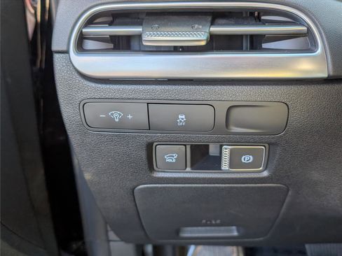 Used 2024 Hyundai Palisade SEL image 22