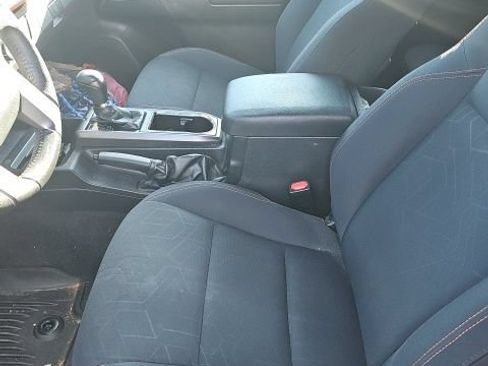 Used 2019 Toyota Tacoma TRD Off-Road AWD/4WD image 11