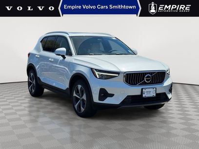Certified 2023 Volvo XC40 B5 Plus w/ Climate Package