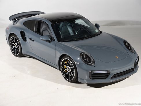 Used 2018 Porsche 911 Turbo S AWD/4WD image 9