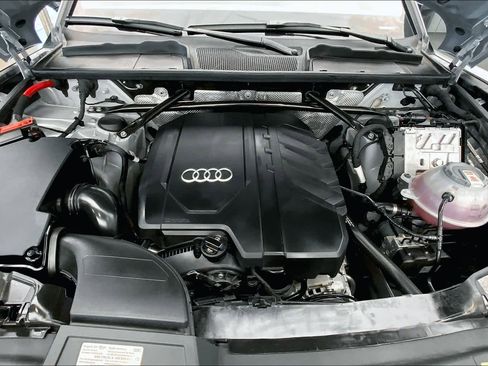 Used 2021 Audi Q5 2.0T Premium Plus w/ Premium Plus Package AWD/4WD image 30